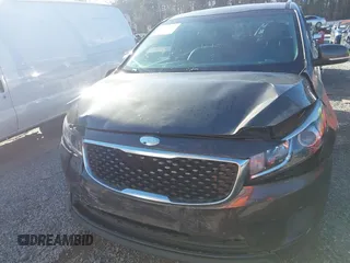 2018 Kia Sedona LX with VIN KNDMB5C15J6399953, listed as a IAAI auction lot 41472282 with 157,552 mi miles. Bid and sale history available at carsss.com. Image 12.