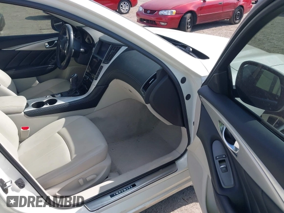 2020 Infiniti Q50 Luxe with VIN JN1EV7AP6LM201462, listed as a IAAI auction lot 42090939 with 50,633 mi miles and . Bid and sale history available at DreamBid. Image 5.