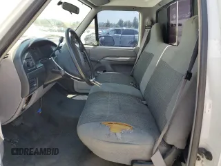 1996 Ford F-150 с VIN 1FTEF15Y3TLA34414, выставлен на аукционе Copart как лот 61026415 с пробегом 133 406 миль миль и Списание • Salvage title. История ставок и продаж доступна на DreamBid. Изображение 7.
