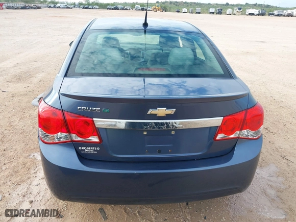 2014 Chevrolet Cruze ECO with VIN 1G1PH5SB9E7293326, listed as a IAAI auction lot 39634650 with 172,447 mi miles. Bid and sale history available at carsss.com. Image 16.