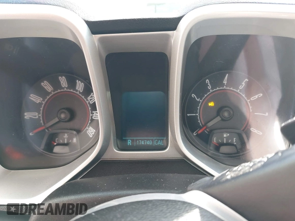 2011 Chevrolet Camaro 1LT z VIN 2G1FB1EDXB9115082, wystawiony jako IAAI lot #41322689 z przebiegiem 174 740 mil mil oraz . Historia ofert i sprzedaży dostępna na DreamBid. Obrazek 7.