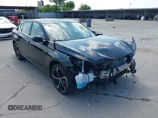 2024 Nissan Altima SR with VIN 1N4BL4CV6RN386976, listed as a IAAI auction lot 42388923 with 13,751 mi miles and . Bid and sale history available at DreamBid. Image 1.