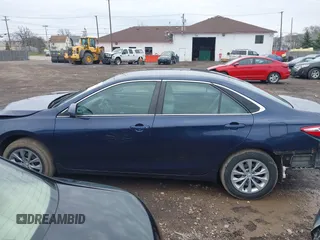 2017 Toyota Camry XLE with VIN 4T1BF1FK6HU803093, listed as a IAAI auction lot 42030986 with 134,883 mi miles. Bid and sale history available at carsss.com. Image 14.