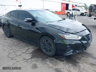 2019 Nissan Maxima SV with VIN 1N4AA6AV2KC360683, listed as a IAAI auction lot 41858650 with 85,829 mi miles. Bid and sale history available at carsss.com. Image 1.