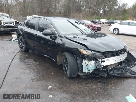 2021 Toyota Camry SE Nightshade with VIN 4T1G11AK7MU541543, listed as a IAAI auction lot 41454558 with 108,733 mi miles. Bid and sale history available at carsss.com. Image 1.
