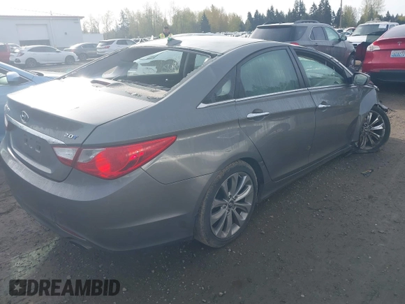 2013 Hyundai Sonata Limited with VIN 5NPEC4AB4DH558754, listed as a IAAI auction lot 39115355 with 113,960 mi miles and . Bid and sale history available at DreamBid. Image 4.