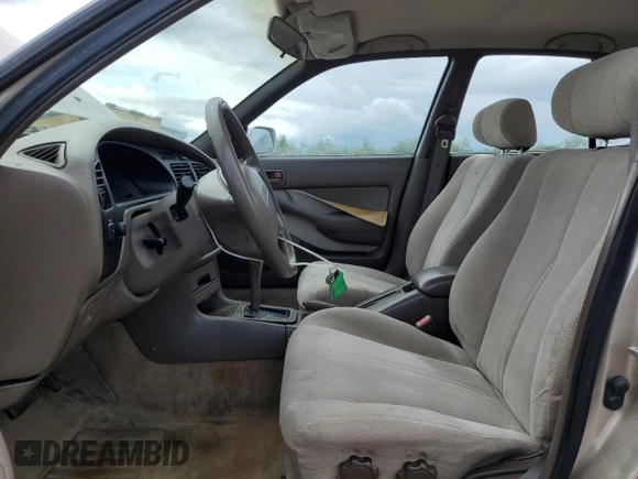 1996 Toyota Camry DX with VIN JT2BG12K6T0403745, listed as a Copart auction lot 51536905 with 154,640 mi miles and Salvage Title. Bid and sale history available at carsss.com. Image 7.