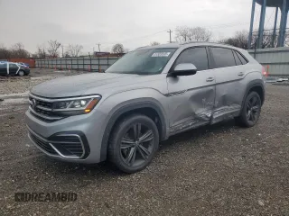 2021 Volkswagen Atlas SE with VIN 1V2NE2CA7MC211044, listed as a Copart auction lot 51333565 with 38,705 mi miles and Salvage title. Bid and sale history available at DreamBid. Image 1.