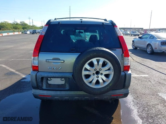 2006 Honda CR-V EX with VIN JHLRD68896C012876, listed as a IAAI auction lot 41471086 with 186,791 mi miles. Bid and sale history available at carsss.com. Image 17.