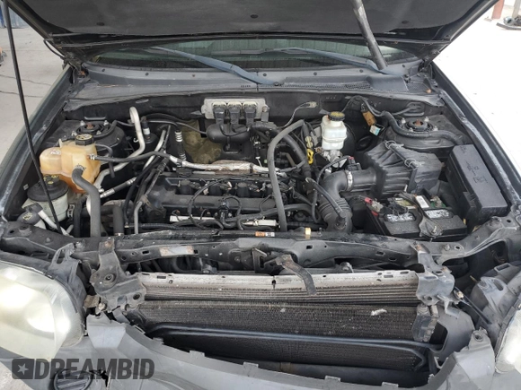 2005 Ford Escape XLS Value с VIN 1FMYU02Z35KC44073, выставлен на аукционе Copart как лот 58216525 с пробегом 135 959 миль миль и Списание • Salvage title. История ставок и продаж доступна на DreamBid. Изображение 12.