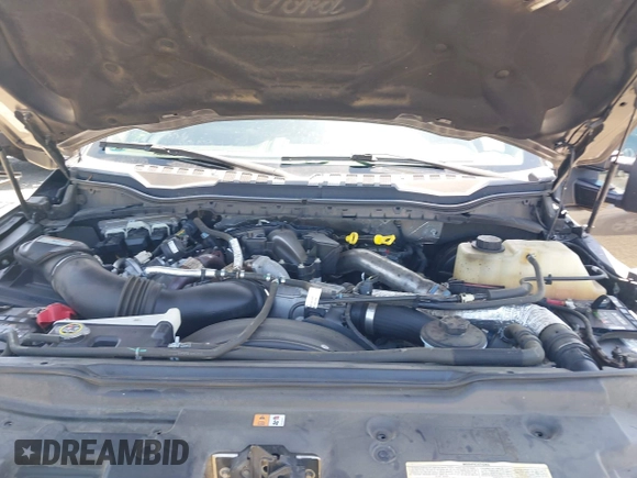2018 Ford F-250 XL with VIN 1FT7W2BT7JEC42093, listed as a IAAI auction lot 42272840 with 111,220 mi miles and . Bid and sale history available at DreamBid. Image 10.