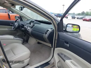 2008 Toyota Prius z VIN JTDKB20U187755842, wystawiony jako IAAI lot #42510885 z przebiegiem 261 217 mil mil oraz . Historia ofert i sprzedaży dostępna na DreamBid. Obrazek 5.