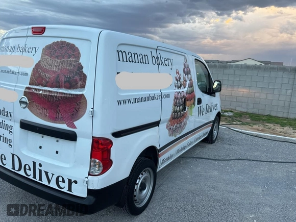 2015 Nissan NV200 SV with VIN 3N6CM0KN5FK697724, listed as a Copart auction lot 59639505 with 64,720 mi miles and Clean title. Bid and sale history available at DreamBid. Image 4.