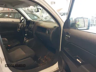 2016 Jeep Patriot High Altitude с VIN 1C4NJRFB4GD658942, выставлен на аукционе IAAI как лот 42306838 с пробегом 111 792 миль миль и . История ставок и продаж доступна на DreamBid. Изображение 5.