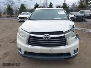 2014 Toyota Highlander XLE with VIN 5TDKKRFH0ES012481, listed as a IAAI auction lot 41687100 with 158,538 mi miles. Bid and sale history available at carsss.com. Image 12.