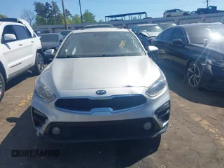2020 Kia Forte EX z VIN 3KPF54AD2LE209899, wystawiony jako IAAI lot #42032590 z przebiegiem 136 554 mil mil oraz . Historia ofert i sprzedaży dostępna na DreamBid. Obrazek 12.
