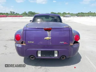 2004 Chevrolet SSR LS with VIN 1GCES14P84B110592, listed as a IAAI auction lot 41994261 with Not Provided miles and . Bid and sale history available at DreamBid. Image 17.