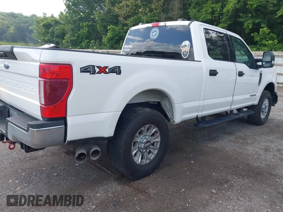 2022 Ford F-250 XL with VIN 1FT7W2BT2NEG43198, listed as a IAAI auction lot 42301366 with 69,057 mi miles and . Bid and sale history available at DreamBid. Image 4.