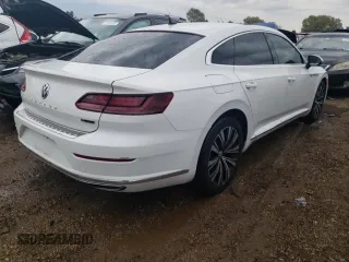 2019 Volkswagen Arteon z VIN WVWDR7AN3KE026821, wystawiony jako Copart lot #72192103 z przebiegiem 45 229 mil mil oraz . Historia ofert i sprzedaży dostępna na DreamBid. Obrazek 3.