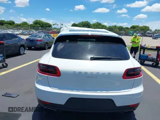 2018 Porsche Macan with VIN WP1AA2A55JLB07597, listed as a IAAI auction lot 42480683 with Not provided miles and . Bid and sale history available at DreamBid. Image 17.