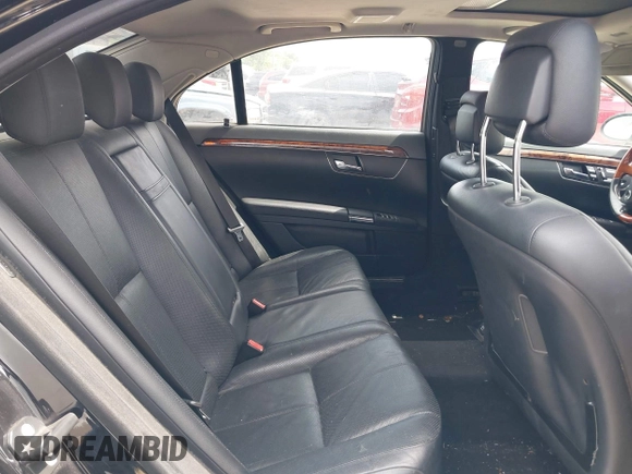2008 Mercedes-Benz S 550 with VIN WDDNG71X88A214557, listed as a IAAI auction lot 42025575 with 181,083 mi miles and . Bid and sale history available at DreamBid. Image 8.
