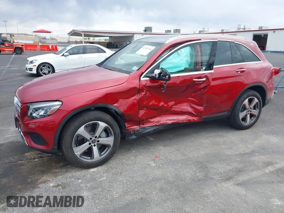 2018 Mercedes-Benz GLC 300 z VIN WDC0G4JB9JV112913, wystawiony jako IAAI lot #41783710 z przebiegiem 21 045 mil mil oraz . Historia ofert i sprzedaży dostępna na DreamBid. Obrazek 6.