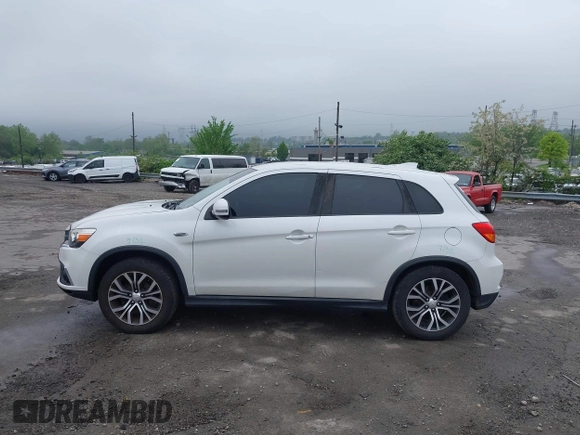 2018 Mitsubishi Outlander ES z VIN JA4AP3AU6JU011611, wystawiony jako IAAI lot #42191132 z przebiegiem 88 747 mil mil oraz . Historia ofert i sprzedaży dostępna na DreamBid. Obrazek 15.