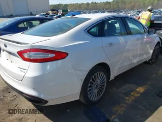 2013 Ford Fusion Titanium with VIN 3FA6P0K9XDR102242, listed as a IAAI auction lot 41850893 with 161,186 mi miles. Bid and sale history available at carsss.com. Image 4.