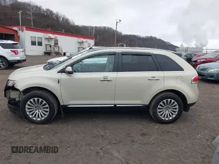 2014 Lincoln MKX with VIN 2LMDJ8JK1EBL13125, listed as a IAAI auction lot 41805340 with 100,078 mi miles. Bid and sale history available at carsss.com. Image 14.