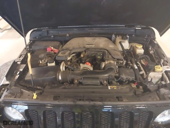 2019 Jeep Wrangler Unlimited Sport with VIN 1C4HJXDG7KW528649, listed as a IAAI auction lot 41029000 with 112,561 mi miles. Bid and sale history available at carsss.com. Image 10.
