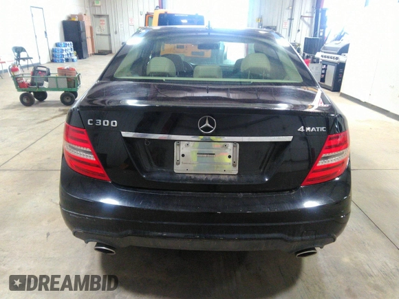 2013 Mercedes-Benz C-Class C 300 Sport with VIN WDDGF8AB7DR262326, listed as a IAAI auction lot 42139594 with 111,646 mi miles. Bid and sale history available at carsss.com. Image 16.