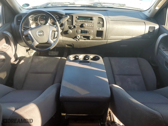 2011 GMC Sierra 1500 SLE with VIN 1GTR2VE38BZ303771, listed as a Copart auction lot 87660735 with 181,793 mi miles and Salvage Title. Bid and sale history available at carsss.com. Image 8.