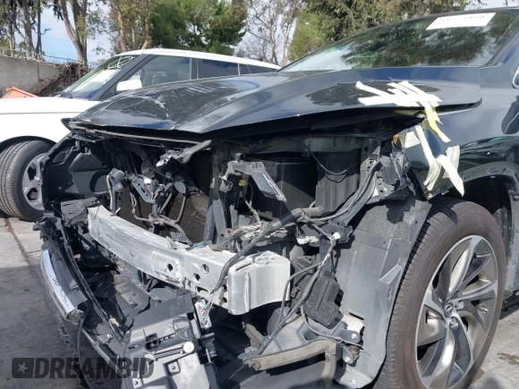 2019 Lexus RX 350L Premium z VIN JTJGZKCA0K2011427, wystawiony jako IAAI lot #41578080 z przebiegiem 77 252 mil mil oraz . Historia ofert i sprzedaży dostępna na DreamBid. Obrazek 6.
