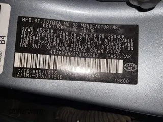 2007 Toyota Avalon XL z VIN 4T1BK36B17U189303, wystawiony jako IAAI lot #41614917 z przebiegiem 238 114 mil mil oraz . Historia ofert i sprzedaży dostępna na DreamBid. Obrazek 9.