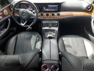 2017 Mercedes-Benz E 300 Luxury with VIN WDDZF4JB4HA191883, listed as a Copart auction lot 51847475 with 142,564 mi miles and Salvage title. Bid and sale history available at DreamBid. Image 8.