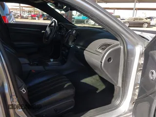 2015 Chrysler 300 with VIN 2C3CCAGG0FH887573, listed as a IAAI auction lot 41111962 with 84,286 mi miles. Bid and sale history available at carsss.com. Image 5.