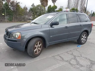 2006 Volvo XC90 2.5L Turbo with VIN YV4CY592761245031, listed as a IAAI auction lot 41786786 with 213,811 mi miles. Bid and sale history available at carsss.com. Image 2.