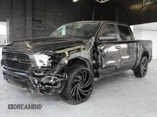 2019 Ram 1500 Big Horn z VIN 1C6SRFFT3KN780768, wystawiony jako Copart lot #61041775 z przebiegiem 93 415 mil mil oraz Czysty tytuł • Clean title. Historia ofert i sprzedaży dostępna na DreamBid. Obrazek 2.