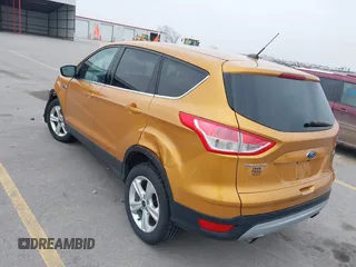 2016 Ford Escape SE z VIN 1FMCU9GX1GUC59233, wystawiony jako IAAI lot #41958573 z przebiegiem 133 223 mil mil oraz . Historia ofert i sprzedaży dostępna na DreamBid. Obrazek 20.