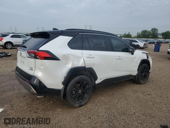2024 Toyota RAV4 Hybrid XSE z VIN 2T3E6RFV5RW053717, wystawiony jako Copart lot #63863505 z przebiegiem 14 665 mil mil oraz Szkoda całkowita • Salvage title. Historia ofert i sprzedaży dostępna na DreamBid. Obrazek 3.