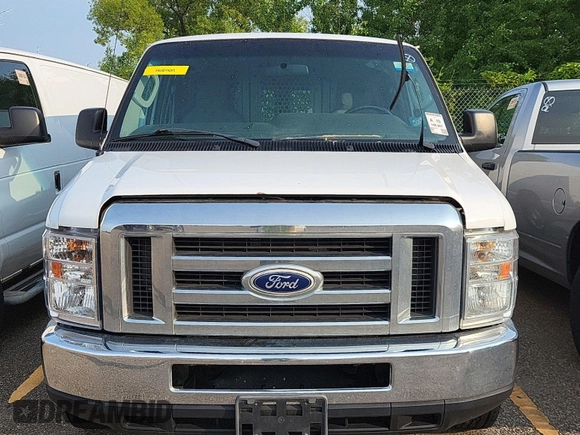 2014 Ford Econoline Cargo Commercial z VIN 1FTNE2EW0EDA95532, wystawiony jako IAAI lot #42442160 z przebiegiem 140 667 mil mil oraz . Historia ofert i sprzedaży dostępna na DreamBid. Obrazek 11.