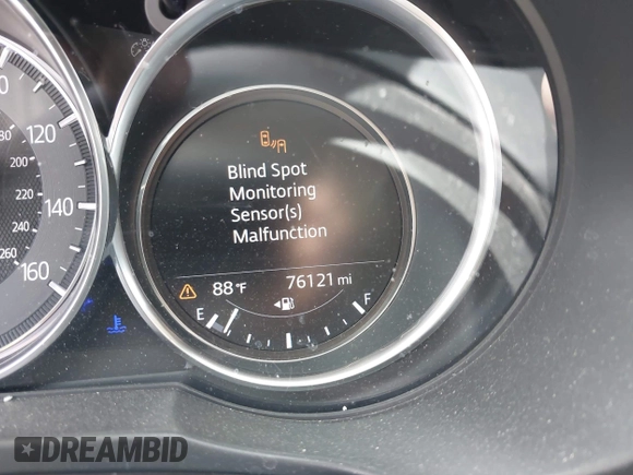 2018 Mazda CX-5 Touring with VIN JM3KFACM3J0381122, listed as a IAAI auction lot 42023838 with 76,121 mi miles. Bid and sale history available at carsss.com. Image 15.