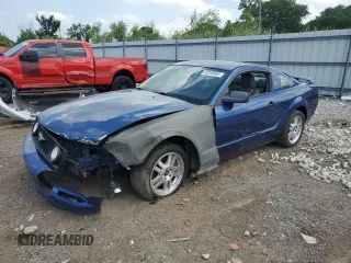 2006 Ford Mustang GT Deluxe with VIN 1ZVHT82H565214308, listed as a Copart auction lot 62340085 with 183,848 mi miles and Salvage title. Bid and sale history available at DreamBid. Image 1.