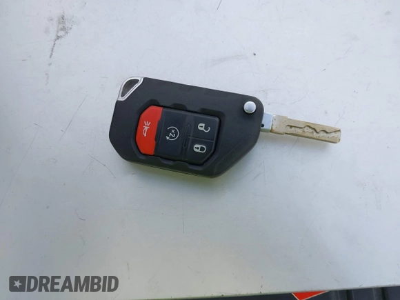 2022 Jeep Gladiator Texas Trail z VIN 1C6HJTAG8NL152487, wystawiony jako IAAI lot #41053737 z przebiegiem 49 411 mil mil oraz . Historia ofert i sprzedaży dostępna na DreamBid. Obrazek 11.
