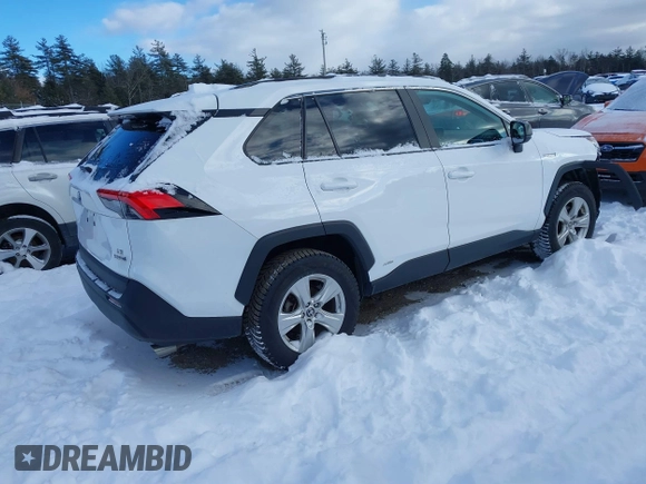 2021 Toyota RAV4 Hybrid LE with VIN 4T3LWRFV9MU047628, listed as a IAAI auction lot 41335589 with 36,748 mi miles. Bid and sale history available at carsss.com. Image 4.