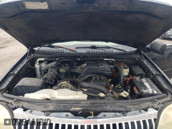 2006 Mercury Mountaineer Convenience with VIN 4M2EU36E96UJ01614, listed as a Copart auction lot 60242065 with 220,368 mi miles and Salvage title. Bid and sale history available at DreamBid. Image 12.