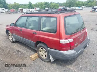 2001 Subaru Forester L with VIN JF1SF635X1H736146, listed as a IAAI auction lot 42463256 with 189,821 mi miles and . Bid and sale history available at DreamBid. Image 3.