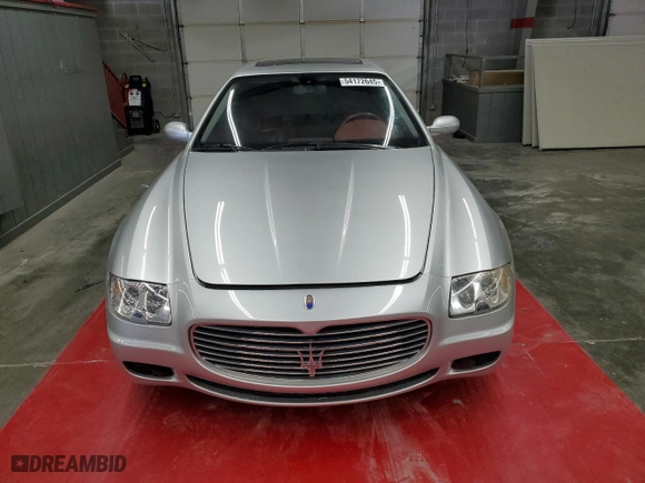 2005 Maserati Quattroporte with VIN ZAMCE39A750014721, listed as a Copart auction lot 54172645 with 24,604 mi miles and Clean Title. Bid and sale history available at carsss.com. Image 5.
