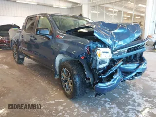 2024 Chevrolet Silverado 1500 RST with VIN 1GCUDEED8RZ213673, listed as a IAAI auction lot 41368235 with 8,675 mi miles. Bid and sale history available at carsss.com. Image 1.