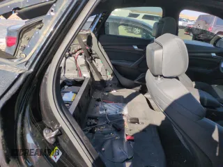 2022 Audi Q5 Sportback S line Prestige with VIN WA16AAFY2N2009041, listed as a Copart auction lot 45240665 with 43,136 mi miles and Salvage title. Bid and sale history available at DreamBid. Image 20.